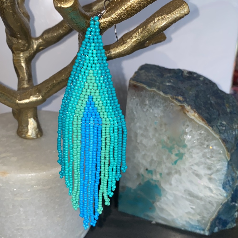 HP๐NEW Boho Stunning turquoise bead earrings - Picture 2 of 14